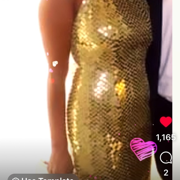 Gold sequins dress - Picture 2 of 2